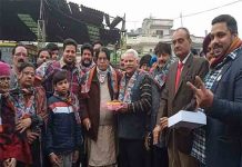 जालंधर में BJP को झटका, विस हल्का North में वरिष्ठ नेता ने दिया Bawa Henry को समर्थन तो Central हल्के के इस पार्षद ने ज्वाइन की SAD satish