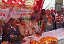 सीनियर डिप्टी मेयर सुरिंदर कौर और पिंकी जुल्का ने जैना नगर में सुशील रिंकू के हक में करवाई दूसरी विशाल मीटिंग Senior