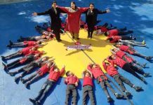 दासविदानिया गतिविधि के साथ डिप्स के बच्चों ने पुराने सेशन को कहा अलविदा old