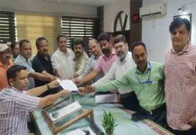 PTC Network के खिलाफ कार्रवाई के विरोध में पत्रकार समुदाए एकजुट, DC को ज्ञापन सौंप कर की ये मांग Journalist