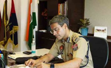 अमृतसर में सीमा-पार तस्करी मॉड्यूल से जुड़े दो भाई IED सहित Arrest counter