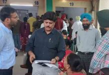जालंधर के ADC Amit Sareen ने किया सेवा केंद्रों का औचक निरीक्षण ADC