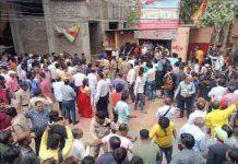 रामनवमी के मौके पर बड़ा हादसा, इस प्रसिद्ध मंदिर की छत धंसने से 25 लोग बावड़ी में गिरे, देखें Video 25