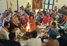 इनोसेंट हार्टस में हवन-यज्ञ के साथ नए सत्र का शुभारंभ innocent