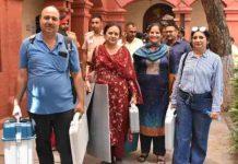 Jalandhar Lok Sabha By-Poll : इन जगहों पर बने ‘Women Only’ पोलिंग स्टेशन, मिलेगी नेल आर्ट, रिफ्रैशमैंट सहित ये सुविधाएं Jalandhar