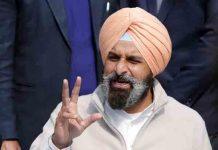 Tweet War शुरू! CM भगवंत मान के अंदाज में ही बिक्रम मजीठिया ने दिया ये करारा जवाब bikram