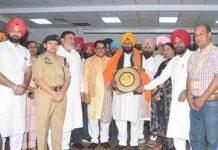डा. बी.आर. अंबेदकर के सपने पूरा कर रही है AAP सरकार – स्थानीय निकाय मंत्री बलकार सिंह, बलकार सिंह ने किया इन 25 नौजवानों को सम्मानित punjab