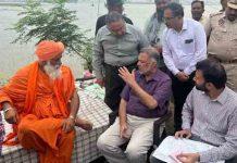 जालंधर – बाढ़ प्रभावित क्षेत्र में पहुंचे हेल्थ मिनिस्टर डा. बलबीर सिंह, लोगों की समस्याएँ सुनी और अधिकारियों के दिए ये निर्देश health