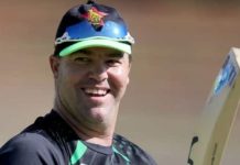 क्रिकेट फैन्स के लिए दु:खद खबर! इस दिग्गज क्रिकेटर का निधन