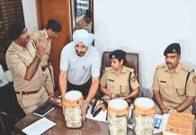 बड़ा खुलासा! SHO ने ऐसे लूटे थे पंजाब के व्यापारी से 1 करोड़ रूपए, इतने लाख बरामद chandigarh