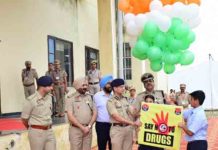 पठानकोट के इतने गांव ‘नशा मुक्त’ घोषित, नशे के खिलाफ लड़ाई में Punjab Police से जुड़े 44 VLDC, DGP Gaurav Yadav ने किया सम्मानित many