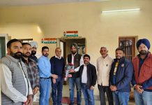 जालंधर : युवा नेता अश्विन भल्ला, पूर्व MLA से मिले Retd. SSP Rajinder Singh, इन मुद्दों पर हुई चर्चा retd