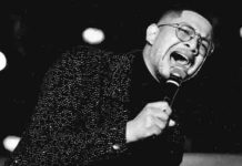 लाइव परफॉर्मेंस में 30 साल के मशहूर सिंगर Pedro Henrique की मौत, गाते-गाते स्टेज पर गिरा, देखें वीडियो brazilian