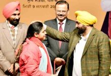 CM Bhagwant Mann ने नौजवानों को दिया नए साल का तोहफ़ा, नए भर्ती हुए 520 क्लर्कों को सौंपे नियुक्ति पत्र cm