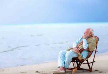 PM मोदी पर आपत्तीजनक टिप्पणी पर फंसा Maldives, 3 मंत्री सस्पेंड, EaseMyTrip ने बंद की मालदीव की बुकिंग, BoycottMaldives हुआ ट्रेंड lakshadweep