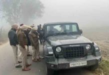 Hoshiarpur : गोलियों से छलनी मिली हाईवे पर खड़ी Thar, मचा हड़कंप hoshiarpur