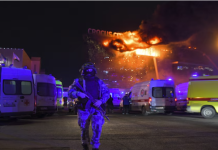 बड़ा आतंकी हमला! बंदूकधारियों ने की शापिंग मॉल में अंधाधुंध फायरिंग, ग्रेनेड भी फेंका, 140 लोगों की मौत, देखें Video moscow