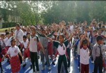 हंसना आज के जीवन में किसी भी वरदान से कम नहीं – एमडी तरविंदर सिंह laughing