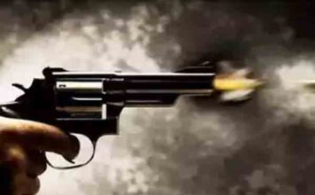 आप नेता के घर ताबड़तोड़ फायरिंग, इतने करोड़ की फिरौती मांगी firing