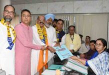 Jalandhar West By Poll : ‘आप’ केंडीडेट मोहिंदर भगत ने जालंधर उपचुनाव के लिए भरा नामांकन aap