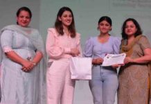 DAV University ने मनाया अंतरराष्ट्रीय युवा दिवस, TrueScoop की MD ख्याति कोहली समाज में मीडिया के प्रभाव और योगदान की चर्चा की dav