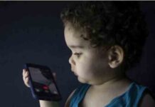 बच्चे नहीं चला पाएंगे मोबाइल, इस देश ने लगाया बैन, जानें वजह children