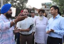 DC Dr. Himanshu Aggarwal ने जालंधर में धान की खरीद शुरू करवाई dc