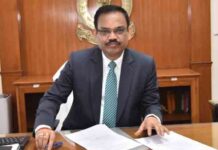 मुख्य सचिव केएपी सिन्हा को उनकी मातृ संस्था IIT(ISM) धनबाद द्वारा ‘डायरेक्टर अवॉर्ड फॉर सर्विस टू सोसायटी’ से सम्मानित किया गया