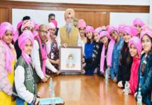 स्पीकर कुलतार संधवा ने पंजाब विधानसभा आईं स्कूल और कॉलेज की छात्राओं को जीवन में सफल और अच्छे नागरिक बनने के लिए प्रेरित किया speaker