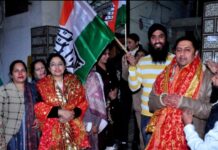 वार्ड 69 में कांग्रेसी केंडिडेट अंजू सचदेवा को कश्यप समाज,भगवान वाल्मीकि महाराज समाज, समूह सिंह सभाओं सहित श्री गुरू रविदास सभा ने दिया विजय का आशीर्वाद, कांग्रेसी उम्मीदवार पार्षद नही सेवक बन करेगी वार्ड की सेवा : MLA बावा हैनरी