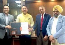 पंजाब सरकार द्वारा 4 महीनों में लगाए जाएंगे 2356 कृषि सोलर पंप, कैबिनेट मंत्री अमन अरोड़ा ने सोलर पंप लगाने संबंधी वर्क ऑर्डर सौंपे 2356
