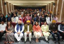 फिनलैंड गए पंजाब के 72 शिक्षक, CM Bhagwant Mann ने किया रवाना, कही ये बात 72