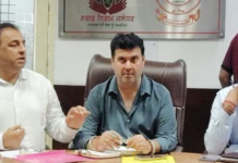 एग्रेसिव मोड पर Nitin Kohli! बस, अब बातें खत्म… मेयर और कमिश्नर की मौजूदगी में निगम अधिकारियों को कही ये तीखी बातें nitin