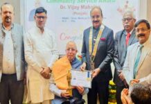 जालंधर के टैगोर अस्पताल के डा. विजय महाजन को कम्यूनिटी सर्विसिज़ के लिए IMA ने किया नैशनल अवार्ड से सम्मानित dr