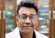 जालंधर के कुमार डेंटल अस्पताल के डाक्टर विजय कुमार को मिला इम्प्लांटोलॉजिस्ट एवं कॉस्मेटिक डैंटिस्ट का पुरस्कार dr