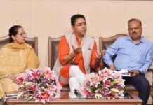 अमन अरोड़ा द्वारा नवीकरणीय ऊर्जा सेक्टर को और सुचारू बनाने के लिए “एक समर्पित अधिकारी” नियुक्त करने और “व्हाट्सऐप हेल्पलाइन” शुरू करने के आदेश aman