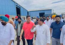 राज्यसभा सदस्य और कैबिनेट मंत्रियों ने डेरा बाबा नानक में बाढ़ प्रभावित लोगों का हाथ थामा rajya