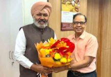 पंजाब प्रतिनिधिमंडल ने 16वें वित्त आयोग के चेयरमैन से की मुलाकात; बाढ़ से हुए 20,000 CR के नुकसान को देखते हुए विशेष पुनर्वास पैकेज की मांग punjab