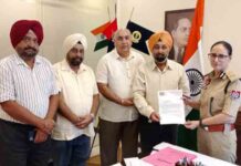 IPS धनप्रीत कौर सुरजीत हॉकी सोसायटी के पैटर्न और हरविंदर विर्क वरिष्ठ उपाध्यक्ष नियुक्त dhanpreet