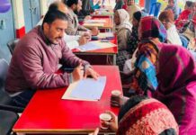 माता-पिता के स्वास्थ्य पर पंजाब सरकार का फोकस! पैरेंट टीचर मीटिंग बनेंगी ‘हाइपरटेंशन और मेंटल वेल-बीइंग’ ड्राइव का केंद्र, PTM पर सरकारी स्कूलों में माता-पिता की मानसिक स्वास्थ्य चेकअप! पंजाब शिक्षा विभाग की अनूठी पहल punjab