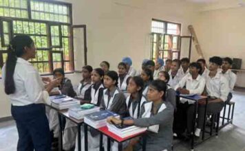 अब रट्टा मारने से काम नहीं चलेगा, बदल गया है पैटर्न, जानिए मान सरकार का आधुनिक एग्ज़ाम पैटर्न! PSEB ने 12वीं के लिए उद्यमिता पाठ्यक्रम को भी दी मंज़ूरी