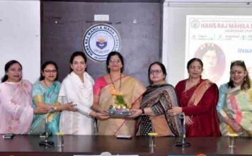 एचएमवी में प्राचार्या डॉ. एकता खोसला के स्वागत हेतु अभिनन्दन कार्यक्रम का आयोजन hmv