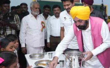मान सरकार ने पंजाब में मिड-डे मील में किए कईं सुधार – बेहतर मेन्यू, फल, यूकेजी कवरेज, संभावित नाश्ता, और 44,301 महिलाओं को भी मिला रोज़गार