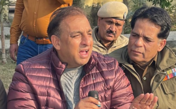 जालंधर सेंट्रल में नितिन कोहली ने सुनी लोगों की समस्याएं, कई मुद्दों पर किया फैसला ऑन द स्पॉट