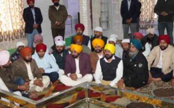 मुख्यमंत्री द्वारा गांवों को गुटबंदी से ऊपर उठकर भाईचारे की भावना बनाए रखने की अपील