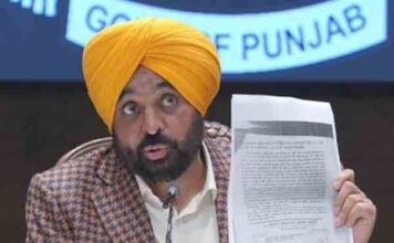 328 श्री गुरु ग्रंथ साहिब जी के लापता सरूपों पर CM मान सख्त, कहा– दोषियों को बख्शा नहीं जाएगा जाँच के लिए गठित की SIT