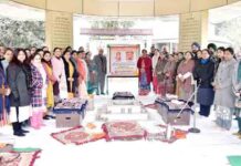 एच.एम.वी. में स्वामी श्रद्धानंद जी के बलिदान दिवस पर हवन यज्ञ का आयोजन