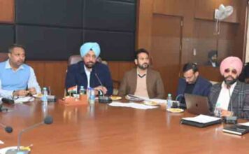 हिट एडं रन केसों के मृतक के परिवार को 2 लाख, घायल को मिलते हैं 50 हज़ार, जॉइंट डायरेक्टर मुखविन्द्र भुल्लर द्वारा जागरूकता सैमीनार आयोजित