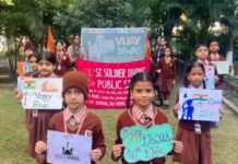 सेंट सोल्जर डिवाइन पब्लिक स्कूल, अर्जुन नगर, जालंधर ने विजय दिवस मनाया