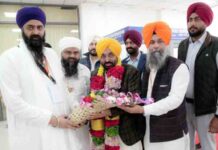 पंजाब के CM भगवंत मान ने श्री नांदेड़ साहिब में माथा टेका; कहा-पंजाब सरकार नांदेड़ साहिब को पवित्र शहर का दर्जा देने की मांग महाराष्ट्र सरकार के समक्ष उठाएगी